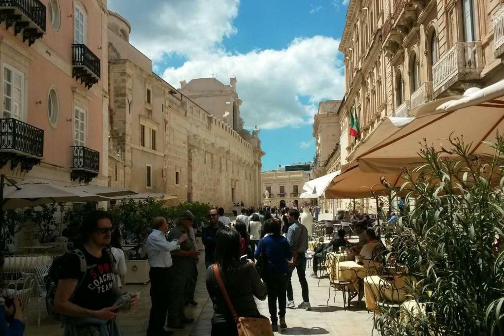 Casa Gaia Ortigia Holiday Home Syracuse ภายนอก รูปภาพ