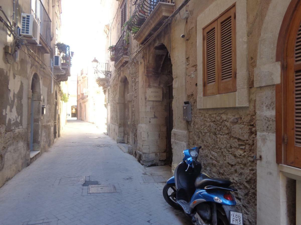 Casa Gaia Ortigia Holiday Home Syracuse ภายนอก รูปภาพ